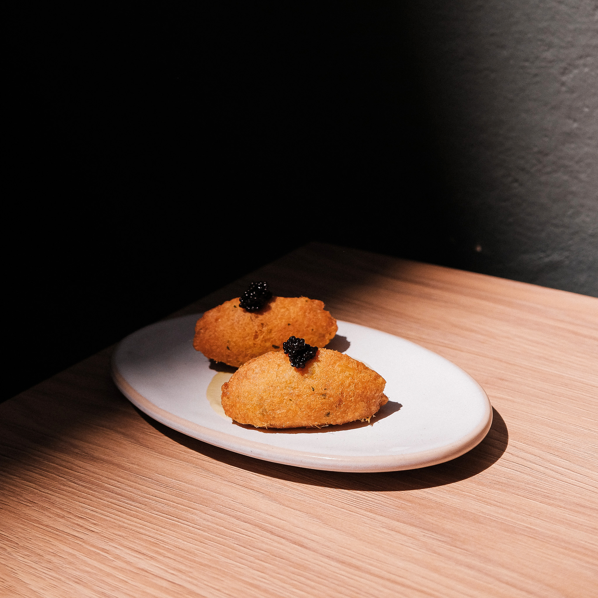1-gruta-restaurant-porto-creative-direction-berlin-fred-gomes